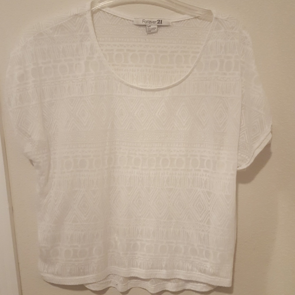 Tee shirt